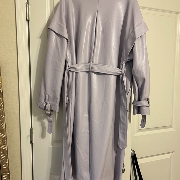 APPARIS coat - Picture 10 of 13